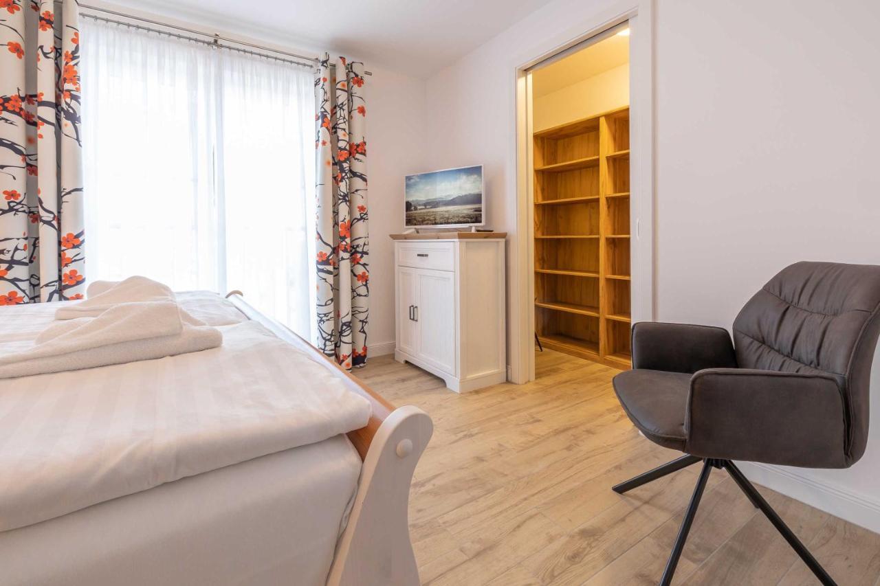 Ferienwohnung Alte Fischfabrik Lauterbach InselGlück Exterior foto